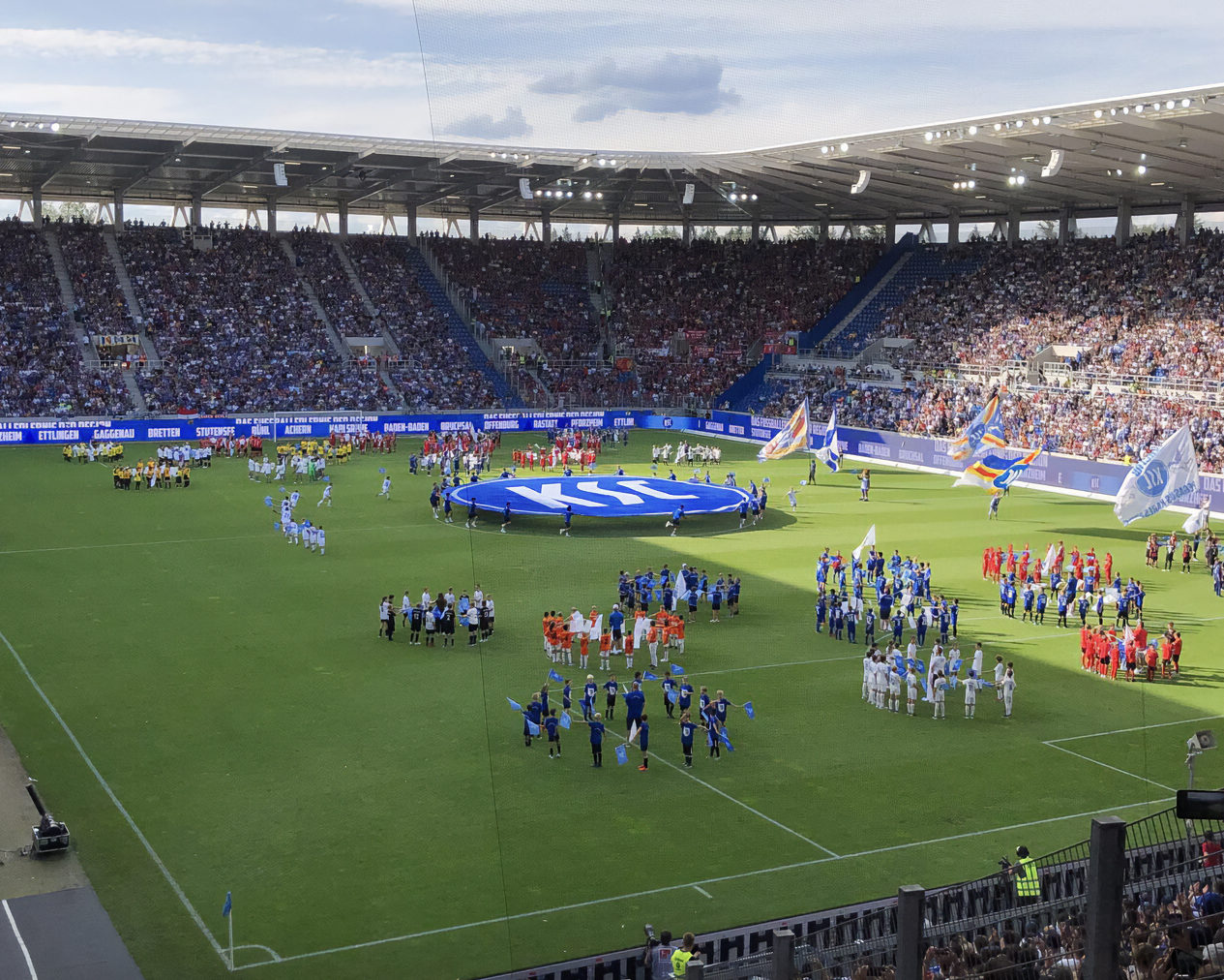 2D Center Circle Banner for Karlsruher SC