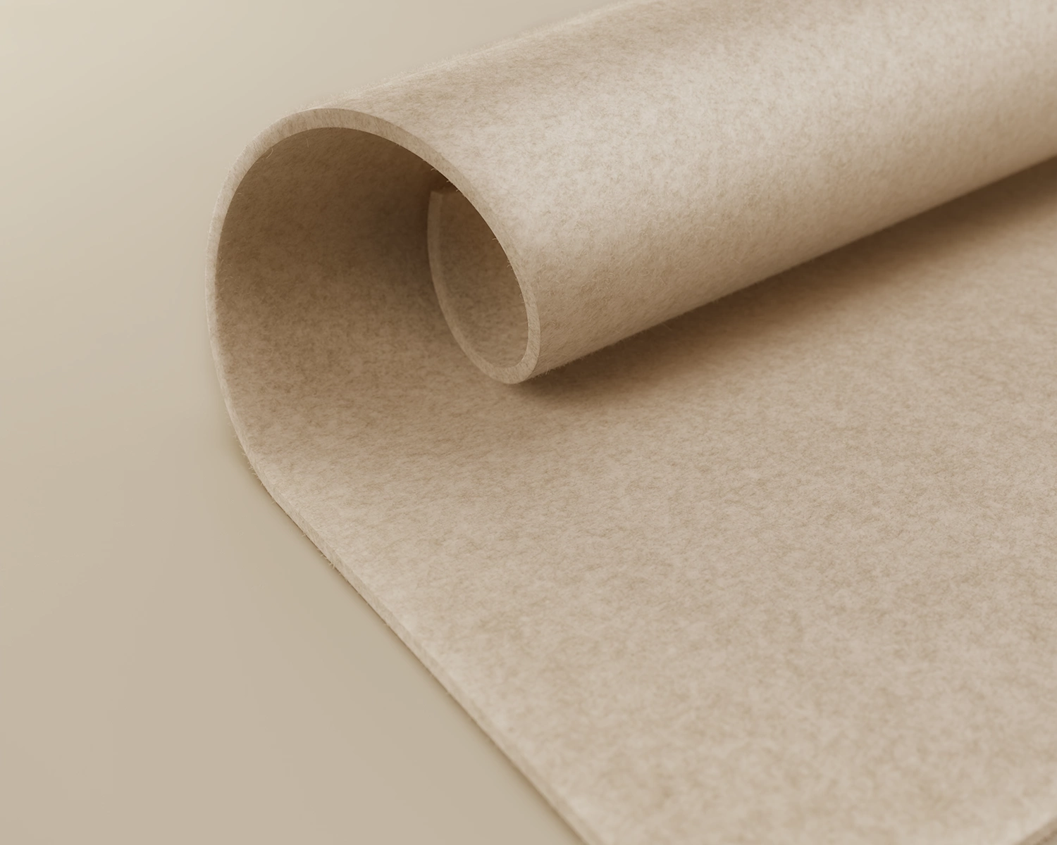 zoomet ind billede af et stykke sand farvet oprullet tæppe